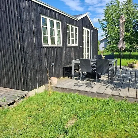 Lolland Hideaway Near Coastal Fishing Dannemare